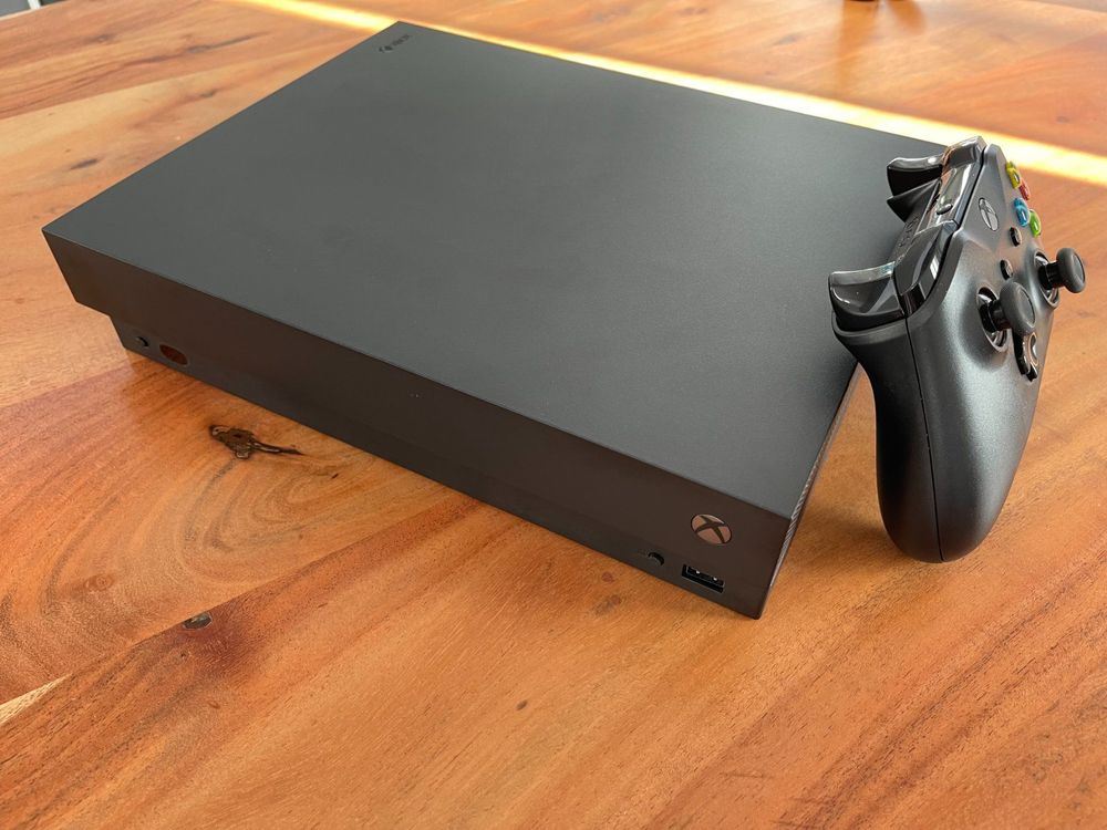 XBOX ONE X Kaufen auf Ricardo