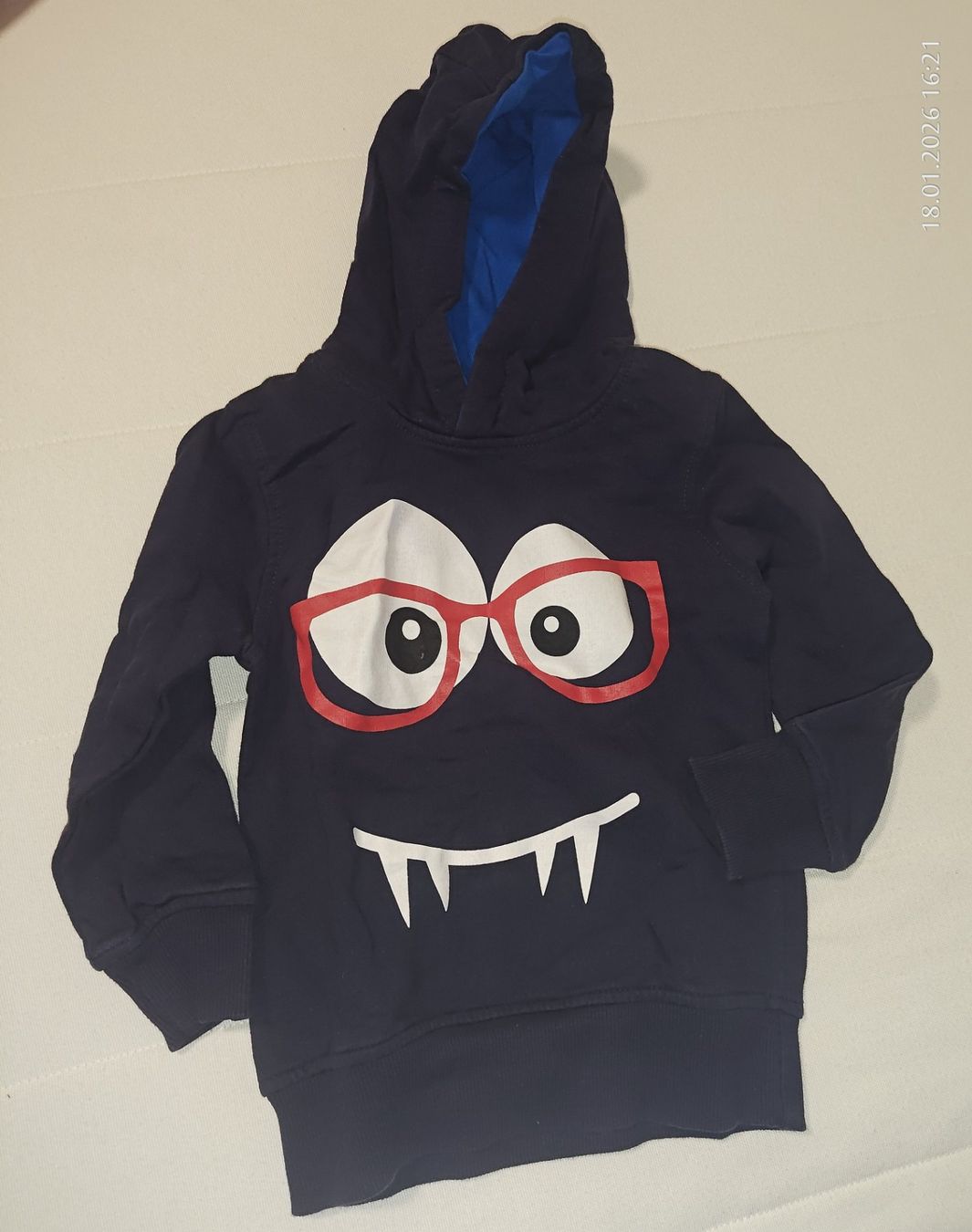 Maglioni & Felpe: Cooler Monster-Hoodie, Grösse 98 – Usato da Laupersdorf venduto da ela_uatb