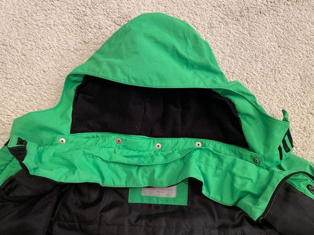 Reima Giacche & Cappotti: Reima Winterjacke, Gr. 128, grün – Usato da Zürich venduto da ricflix 6