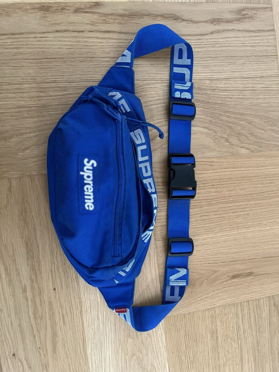 Supreme Borse: Supreme Waist Bag – Usato da Kriens venduto da MM_FashionFusion