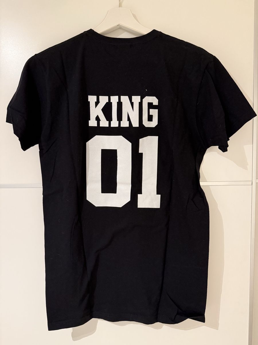 T-shirts: Queen and King T-Shirts – D'occasion à Luzern par vivientth