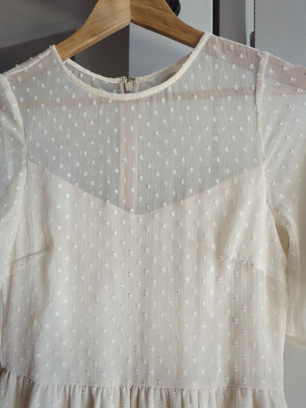 H&M Vestiti: Top erhaltenes Sommerkleid/ Gr 34 – Usato da Zug venduto da vik_8fdf 3