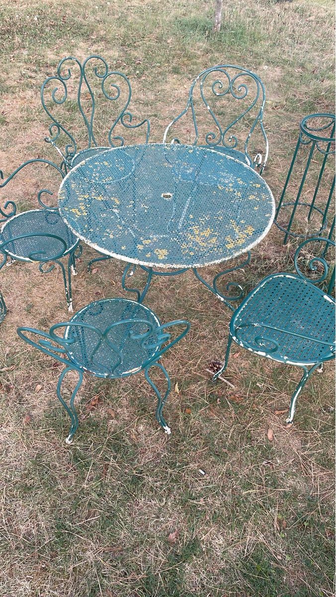 Set de table et chaises: Ensemble table et chaises jardin fer forgé vert usagé – D'occasion à Meyrin par jul_km5p