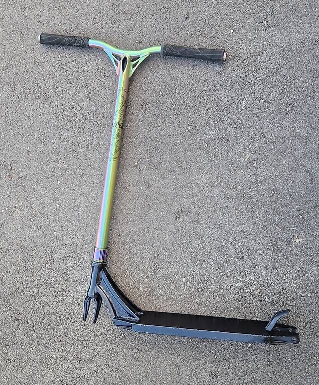 Kickboard: Trotinette freestyle – Usato da Cornaux NE venduto da syl_fm8y