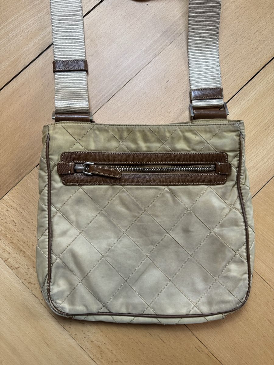 Prada Borse: Prada Umhängetasche Beige – Usato da Bern venduto da Mancini 2