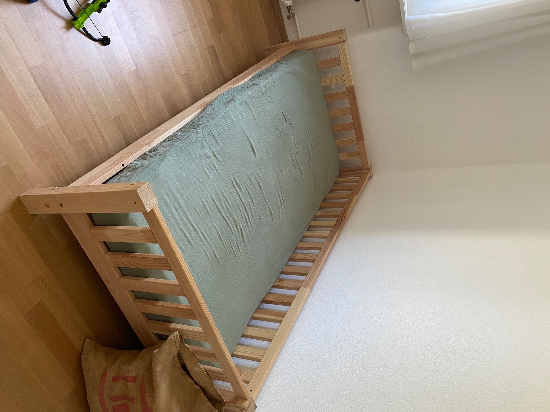 Letti: Montessori Kinderbett 160cmx80cm – Usato da Winterthur venduto da Janinaadelmann 2