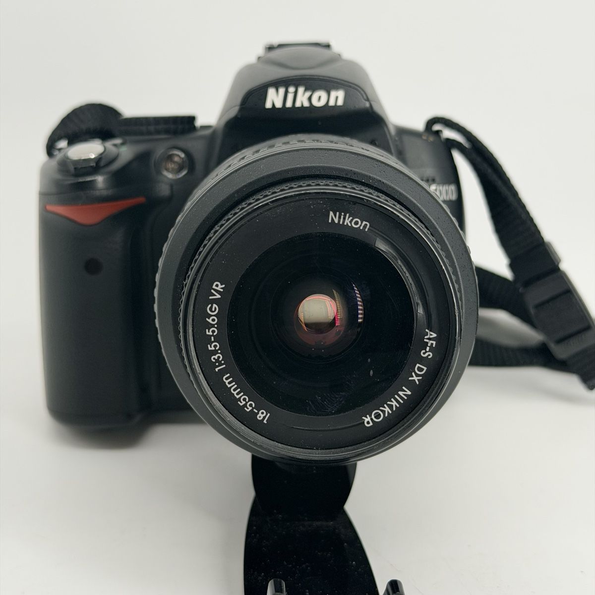 Nikon Fotocamera: Nikon D5000 + 2 objectifs VR + sac + chargeur – Usato da Vessy venduto da _Callidus_ 3