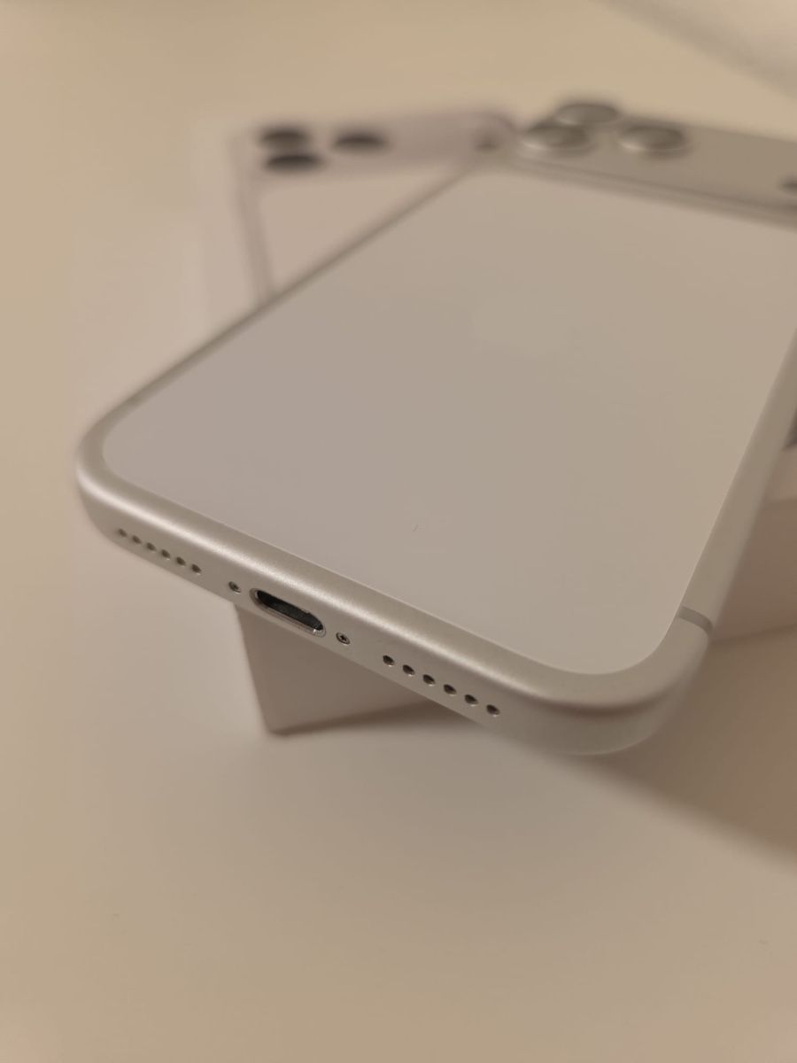Apple Handys / Smartphones: iPhone 17 pro Max 256gb Silver – Gebraucht aus Rossemaison von SZ_1291 1