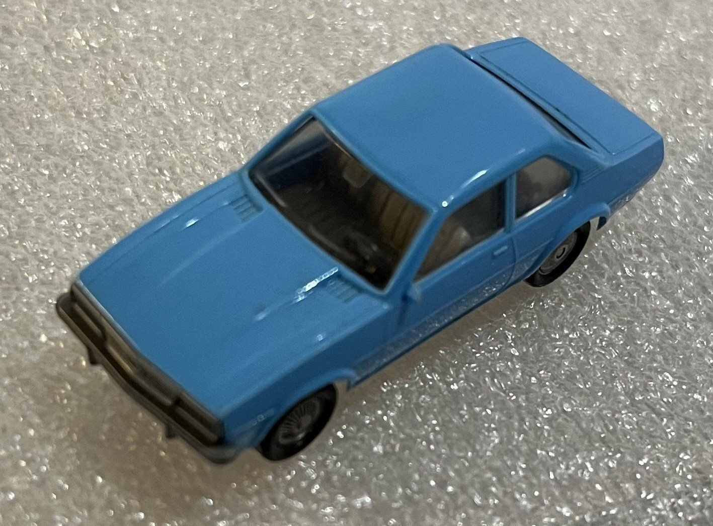 Wiking Modellini d'auto: Wiking Opel Ascona 1/87 – Usato da SION venduto da Patrick1950