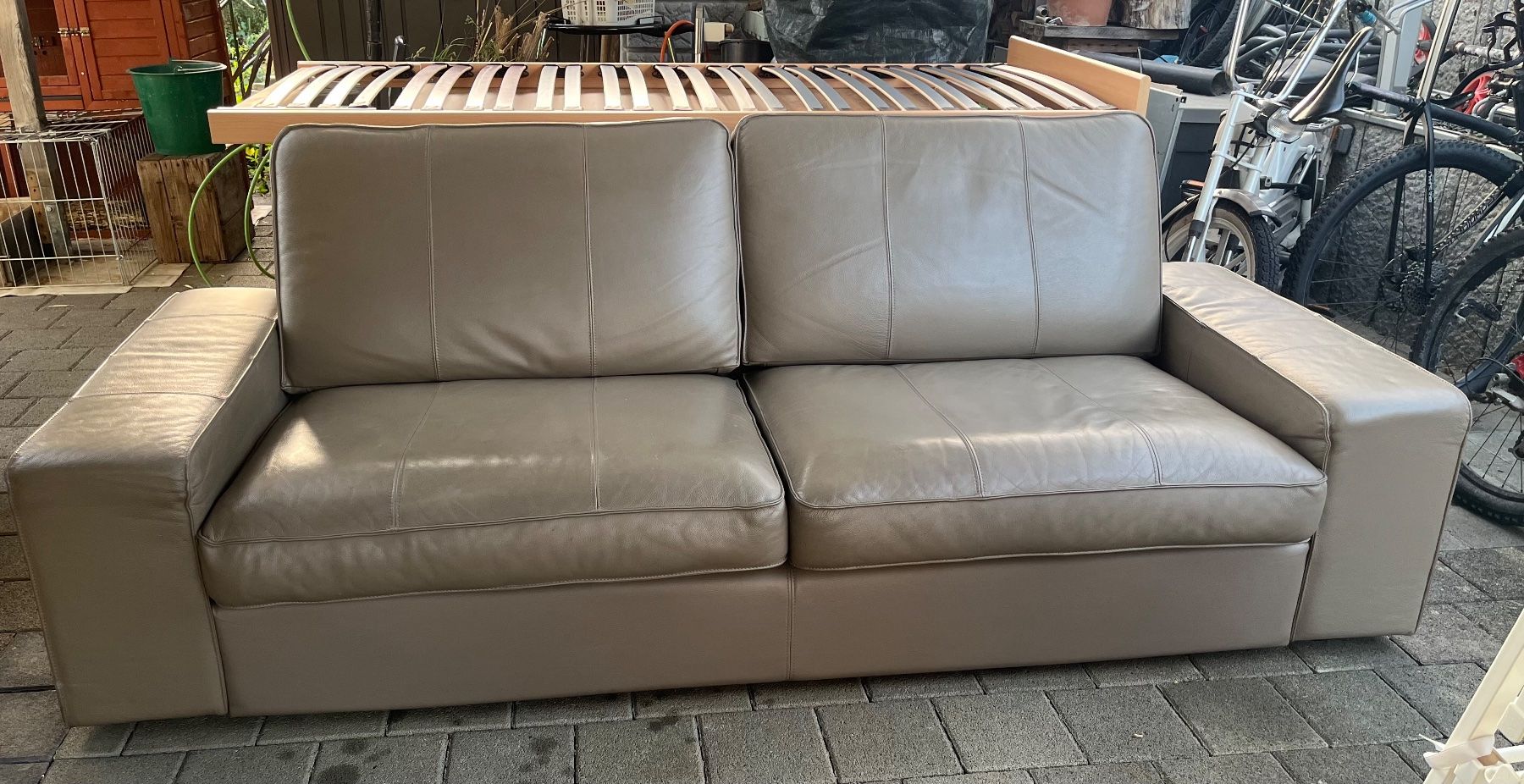 Ikea Divani: 3er Sofa aus Leder – Usato da Itingen venduto da frborn 4