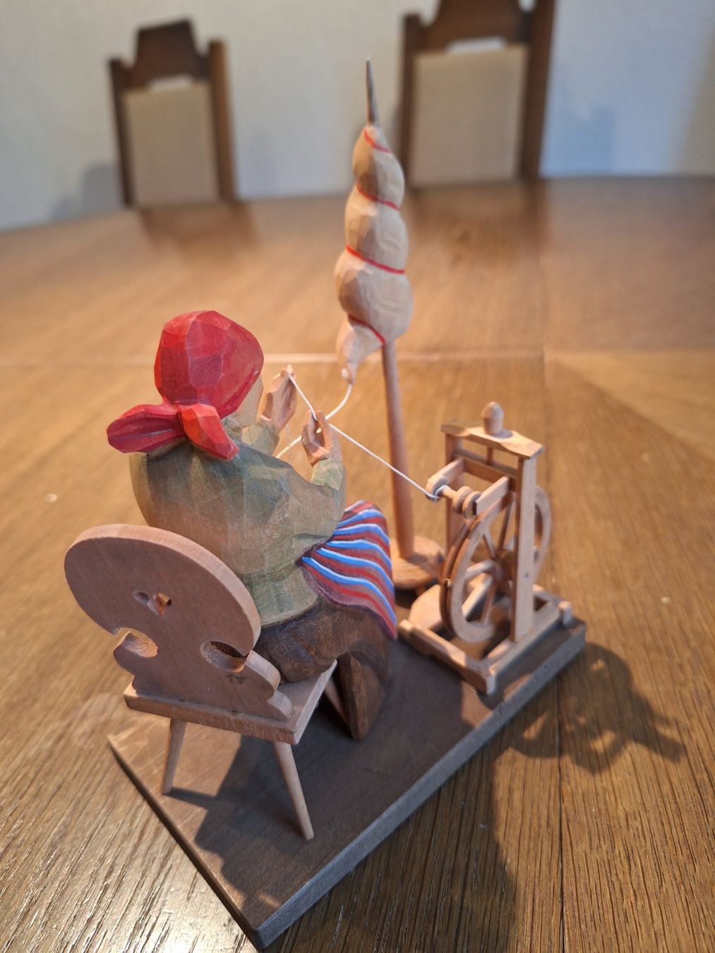 Figurines: Schnitzerei – D'occasion à Tavannes par jrs02 2