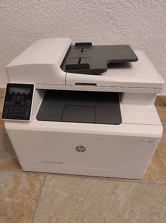 Stampanti: Drucker Farblaser hp (Multifunktionsdrucker)  – Usato da Grenchen venduto da cuc_8mdr