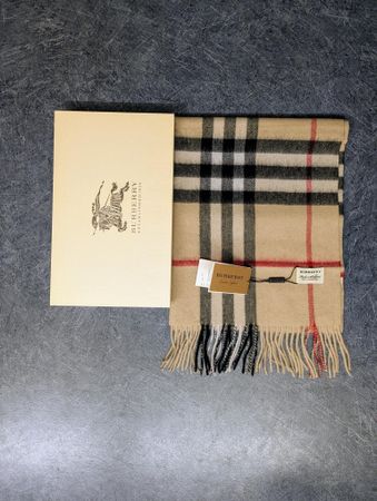 écharpe Burberry