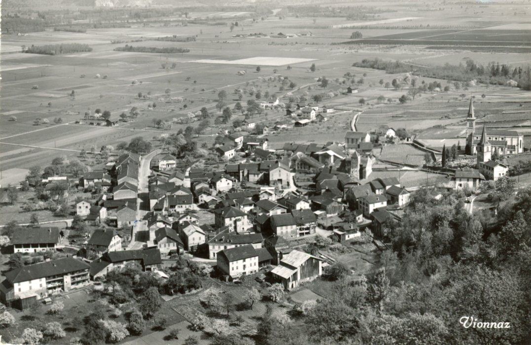 Cartoline postali: Vionnaz  VS       en 1 9 6 2 – Usato da Brig venduto da Valcards54