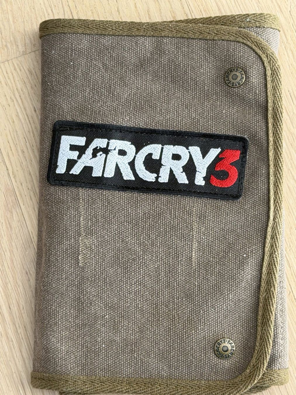 Jeux: Jeu vidéo Far Cry 3 Insane Edition PS3 – D'occasion à Bellevue par Krakatof