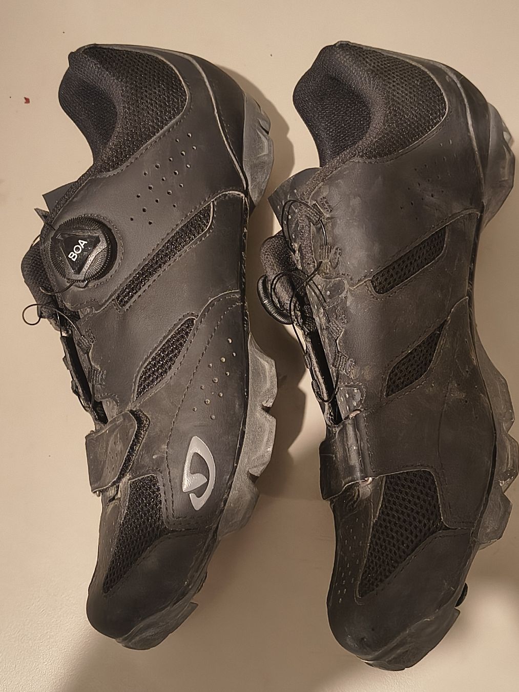 Giro Scarpe da uomo: Giro Cylinder Schuhe Grösse 44 gebraucht – Usato da Uznach venduto da igreub 5