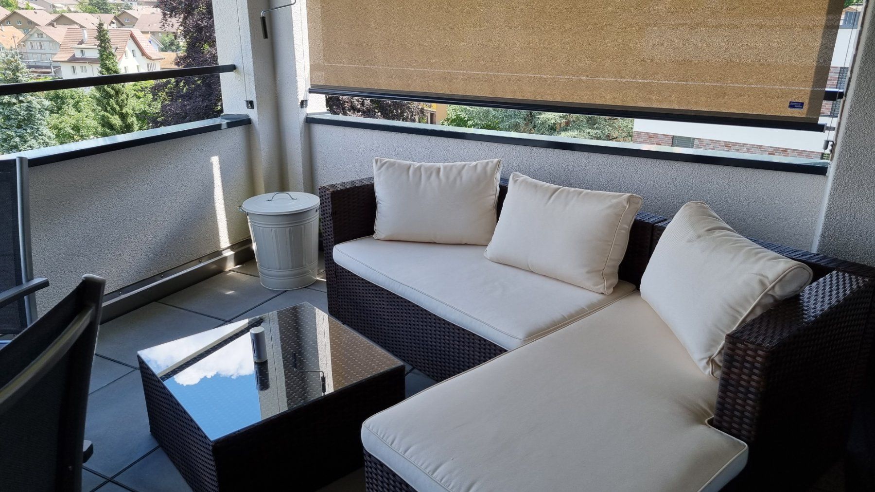 Divani: Rattan Lounge Set braun mit Tisch / Gartensofa – Usato da Burgdorf venduto da Cyrano73
