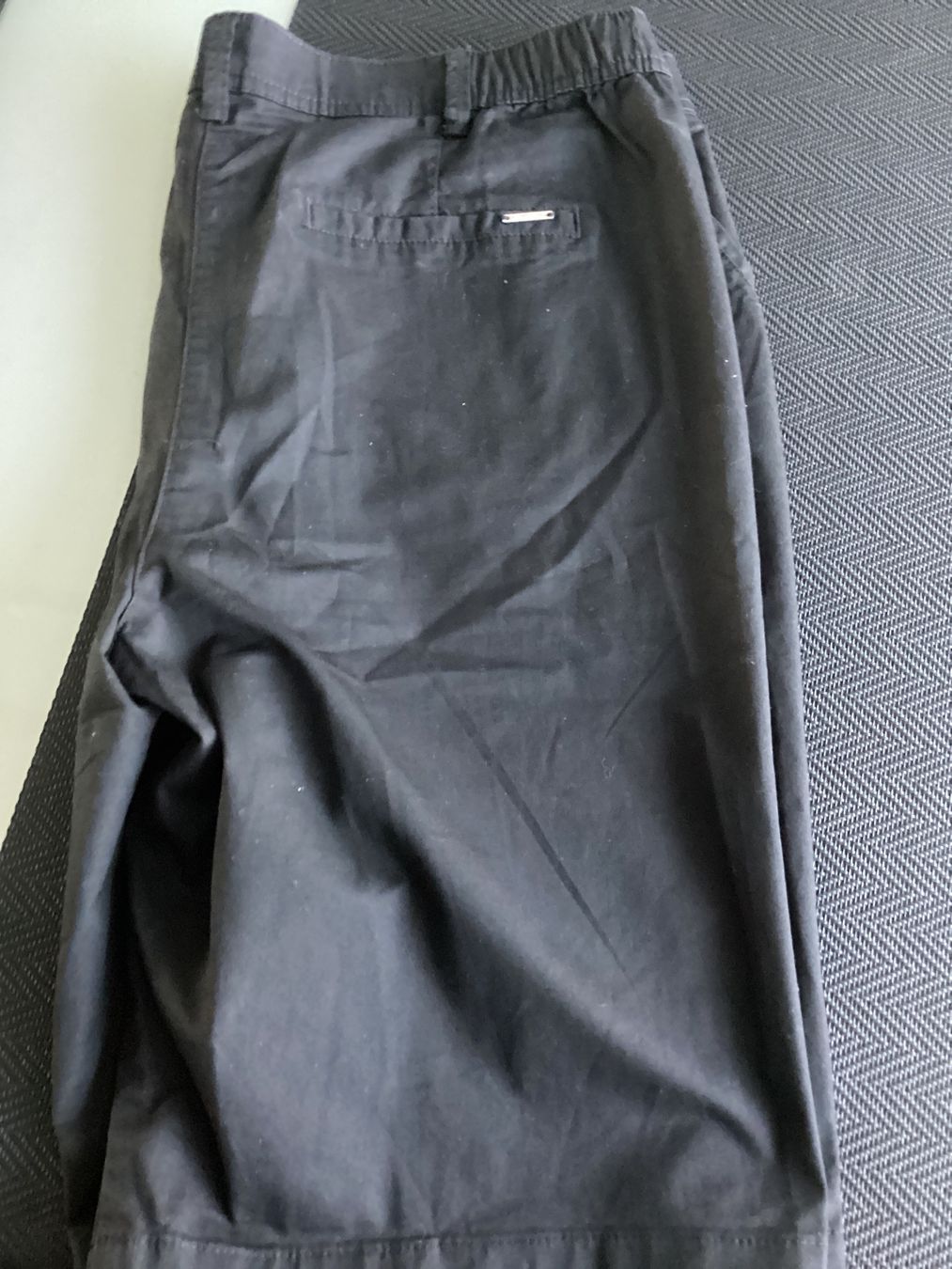 C&A Pantaloni: E2/ Short d'été noir Canda C&A , taille 46 – Usato da Bern venduto da ger_rxp9 3
