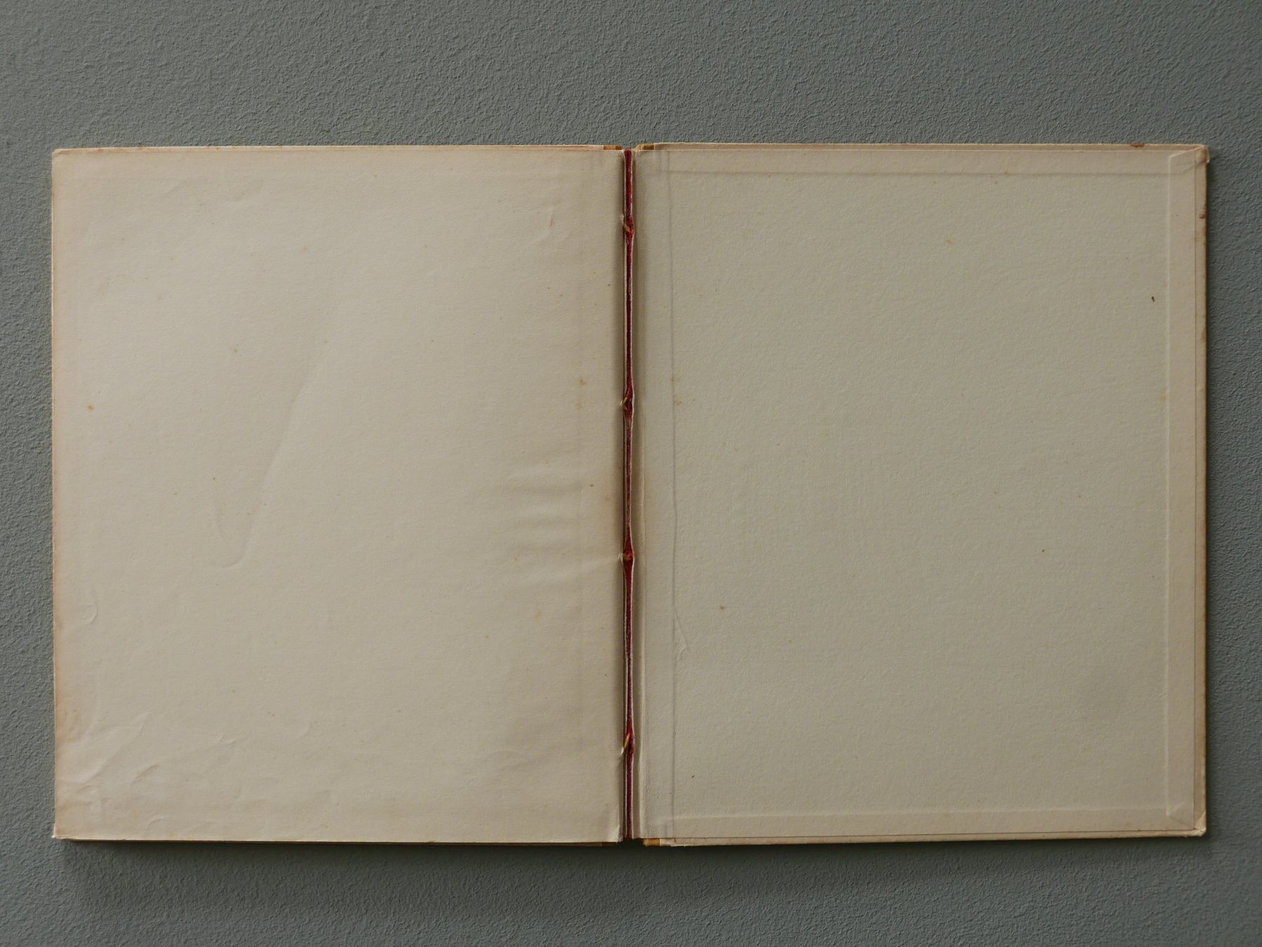 Bücher: DIE GESCHICHTE VOM ROTKÄPPCHEN 1940 – Gebraucht aus Balgach von Zwischenraum 8