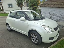 Suzuki Swift 1.3, 5 portes, blanc, 123650 km, occasion
