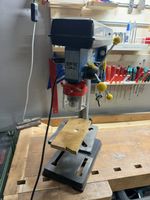 Tischbohrmaschine Mister Tool Motor funtioniert nicht