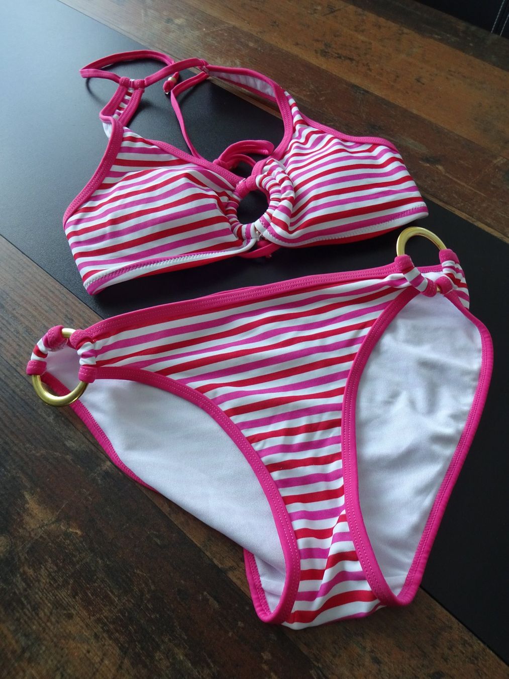 Costumi da bagno & Bikini: Frecher Bikini/Tanga – Nuovo (secondo la descrizione) da Rothrist venduto da Mistery1