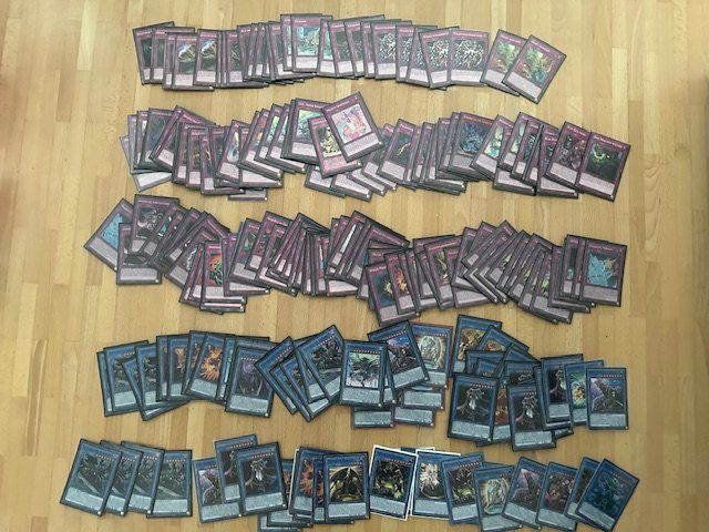 Yugioh Carte collezionabili: Yu gi oh Sammlung und Sammelboxen Karten – Usato da Nussbaumen AG venduto da Pika-Shop 6