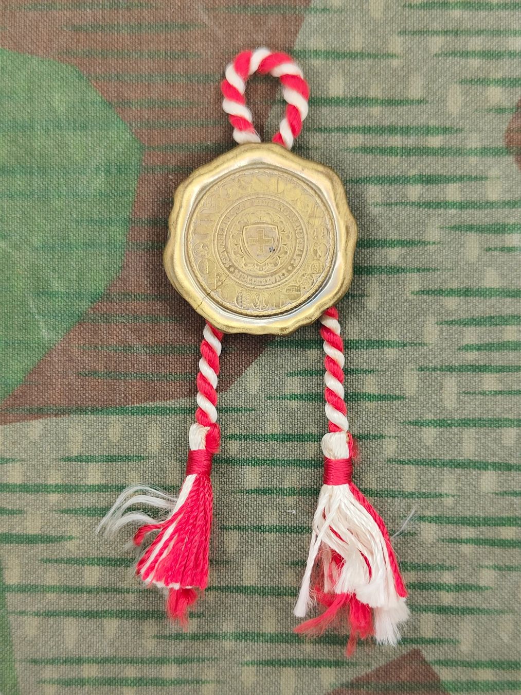 Placchette & Badge:  1. August Abzeichen 1948 – Usato da Bauma venduto da SwissMilitaria