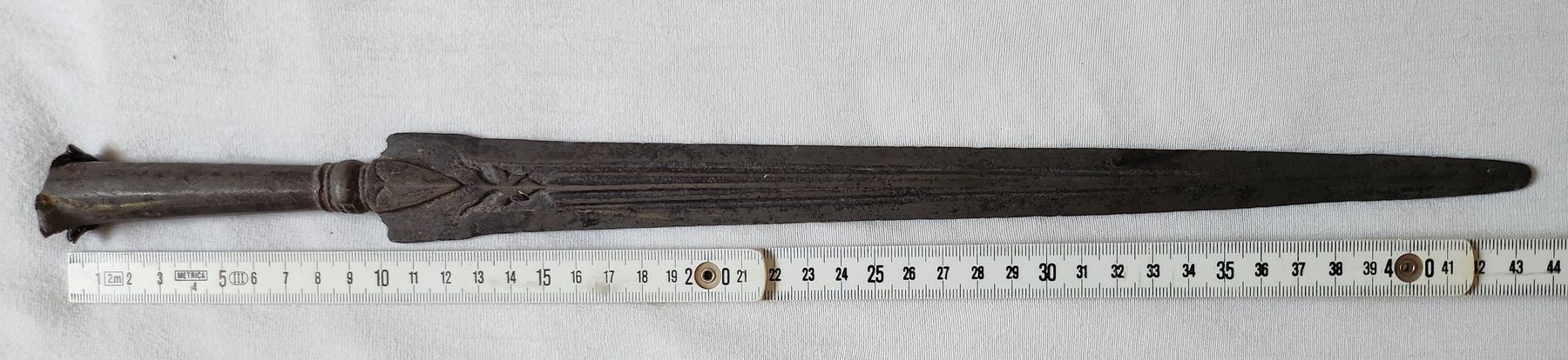 Toutes les décorations: Alter eiserner Stab- oder Standartenaufsatz, wohl 18./19. Jh – D'occasion à Zürich par BAENZERINO 8