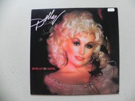 LP USA Country Pop Star Dolly Parton 1983 Burlap & Satin