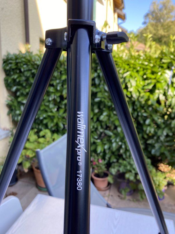 Stative & Stativköpfe: Trépied d'éclairage Walimex Pro Air 355 – Gebraucht aus Prangins von Timband 4
