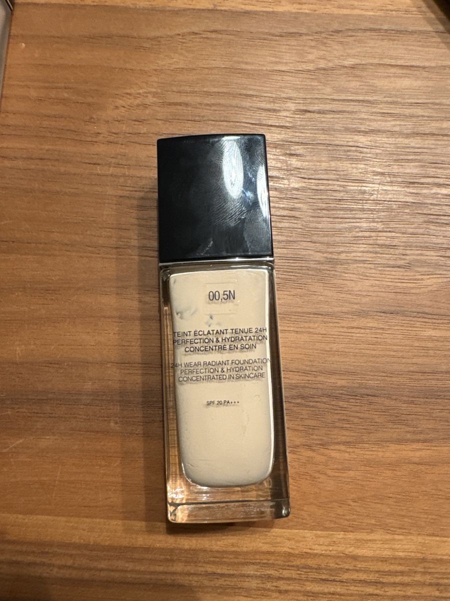Dior Make-up: Dior Forever Skin Glow Foundation 2WO – Neu und originalverpackt aus lenzburg von and_6zl8 3