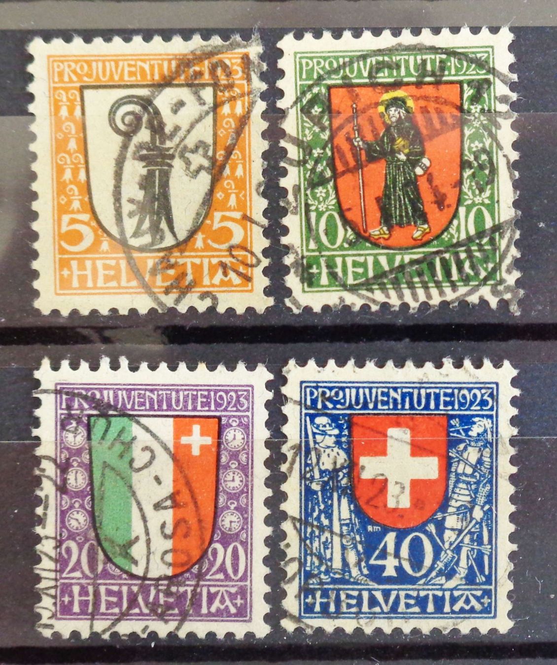Tutti i francobolli: PRO JUVENTUTE 1923: La série oblitérée – Usato da Le Locle venduto da timbrettino