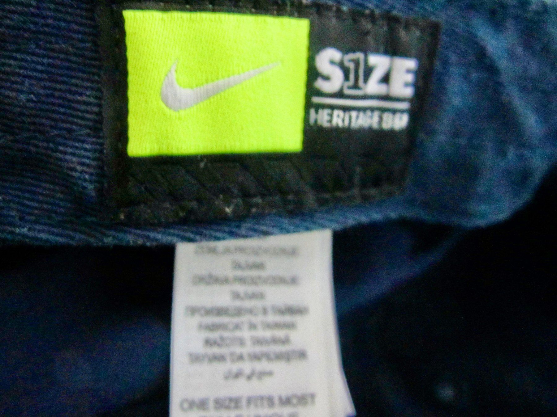 Nike Chapeaux, bonnets & casquettes: CASQUETTE NIKE – D'occasion à Murten par Selliot 3