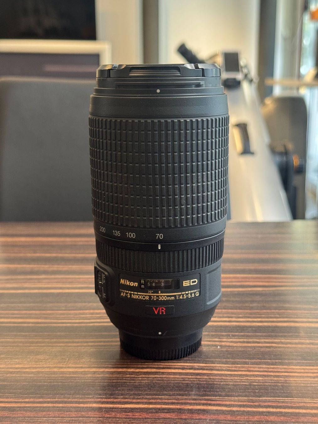 Nikkor Obiettivi: Nikon ED AF-S Nikkor VR 70-300mm – Usato da Zürich venduto da KochphotoAG