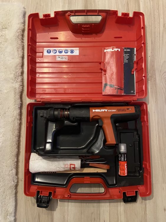 HILTI Outil de Fixation à Batterie 22V 473x134x280mm 20 Clous