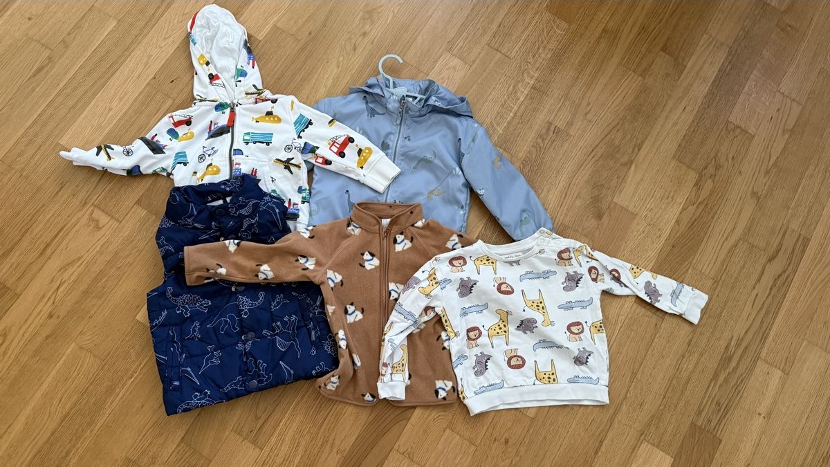 Lotti & Set di vestiti: Kleiderpacket , Junge, 92-98 – Usato da Sevelen venduto da ann_f687