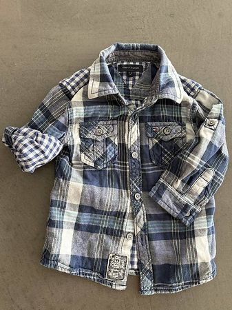 Kleiderpaket Tommy Hilfiger Gr. 6-9 Monate
