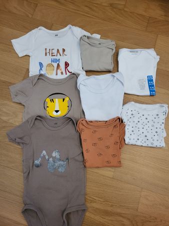 Coole Baby Kurzarm Bodys im Set, Grösse 74 H&M next etc