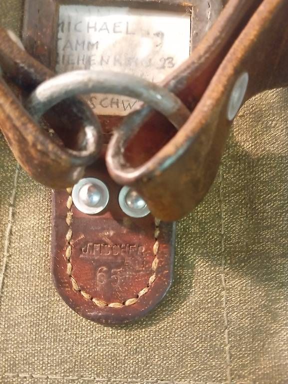 Schweizer Armee Zaini: Original Schweizer Militär Rucksack – Usato da Basel venduto da Petergunn 3