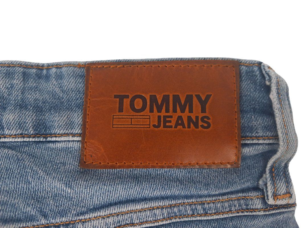 Tommy Hilfiger Jeans: TOMMY JEANS shorts – Neu (gemäss Beschreibung) aus Hünenberg von Restwert_Zug 3