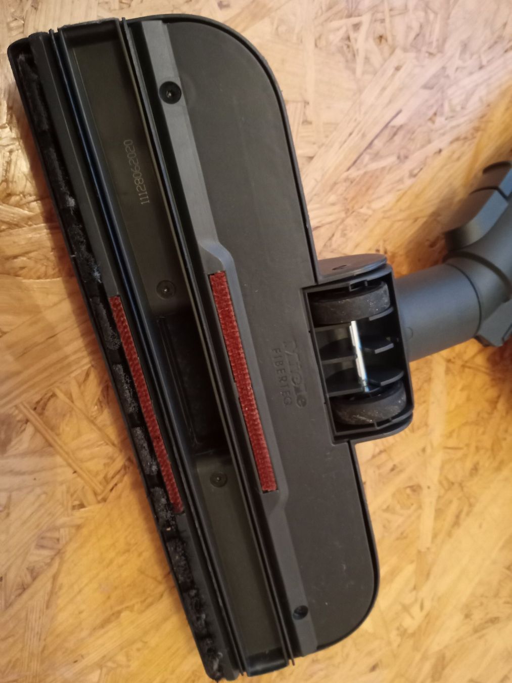 Miele Staubsauger & Zubehör: Staubsauger Miele Complete C2 powerline 890w – Gebraucht aus Prez-vers-Siviriez von Monija70 6