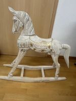 Schaukelpferd Holz weiss gold verziert guter Zustand