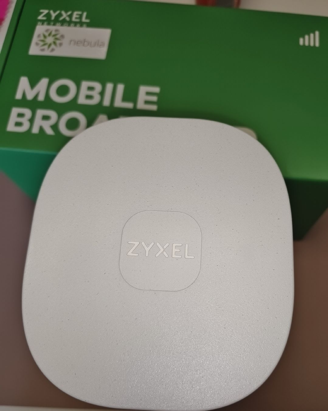 Zyxel Modems & Routeurs: Zyxel 5G Router – D'occasion à Konolfingen par S1000RR-Karin 3