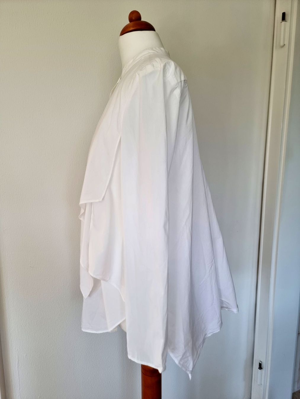 Cos Blusen: COS Bluse Weiss 34 – Neu (gemäss Beschreibung) aus Allschwil von  2