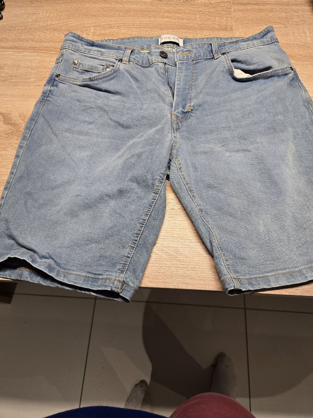 Jeans: Kurze jens hose himmelblau – Nuovo (secondo la descrizione) da Derendingen venduto da Mil_l98S