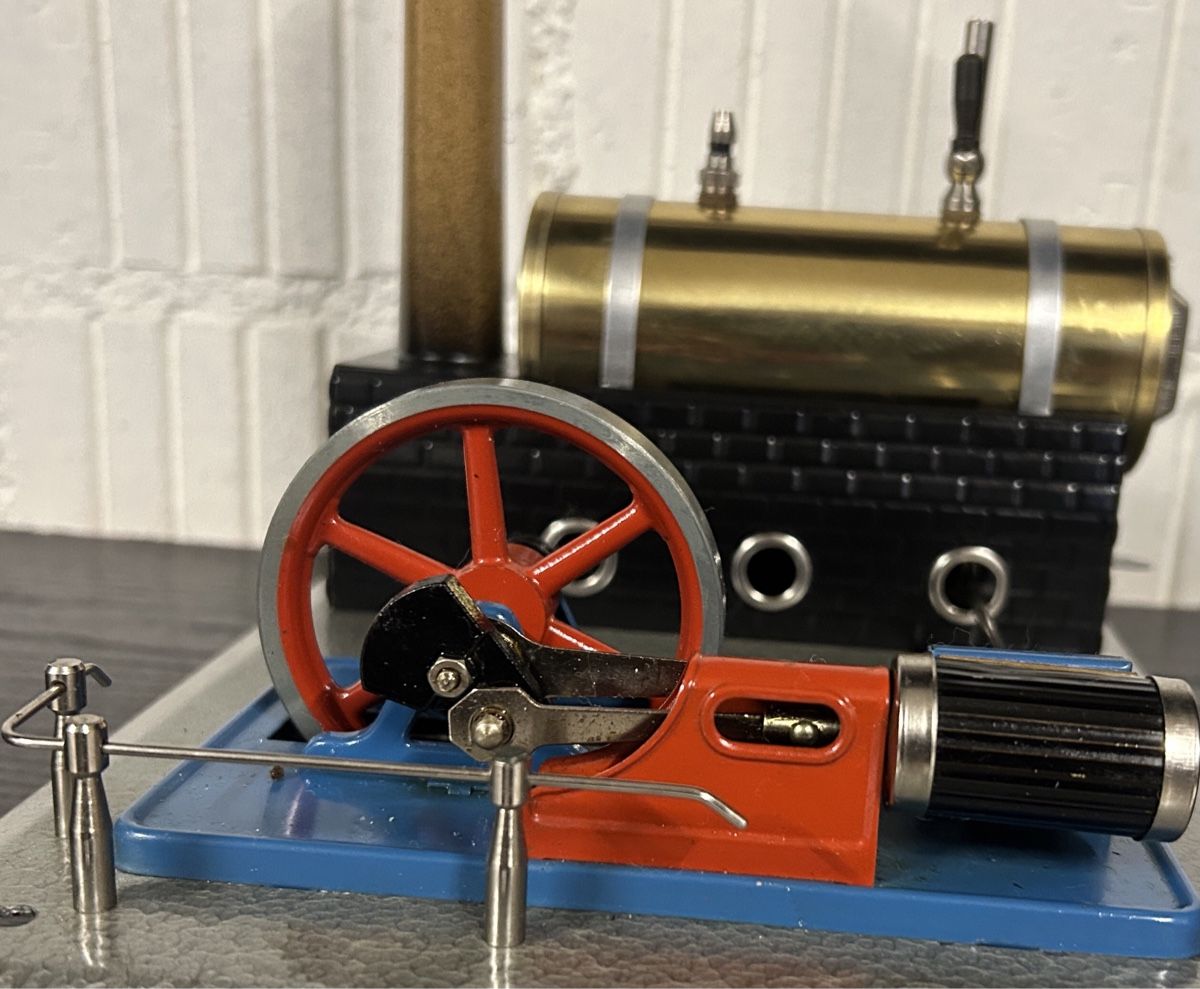 Modellbausätze & Standmodelle: Modelldampfmaschine Gama – Neu (gemäss Beschreibung) aus Niederscherli von dampfueli 4