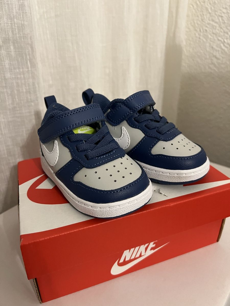 Nike Scarpe per ragazzi: Nike Schuhe Gr. 19,5 - Neu! – Nuovo e nell'imballaggio originale da Toffen venduto da Vanessa_Germann