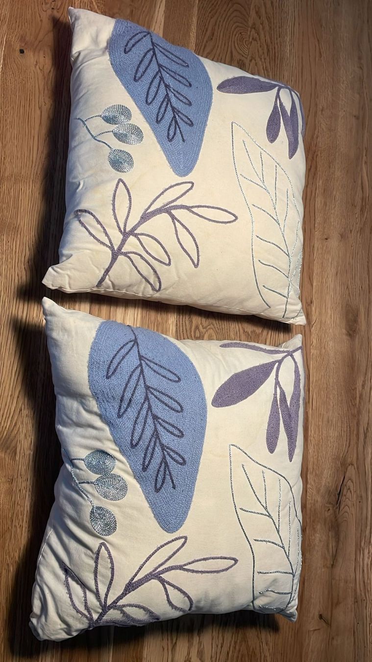 Kissen: 2x coussin – Gebraucht aus Marly von hay_kym6