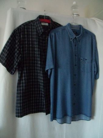 Herren Hemden (L) Total 10,- Fr.